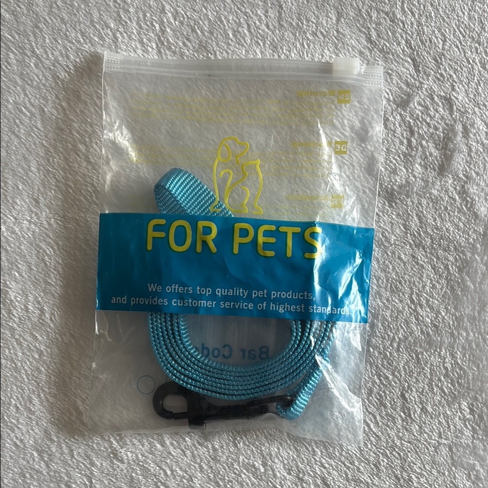Vibrant Blue Leash for Cat or Dog